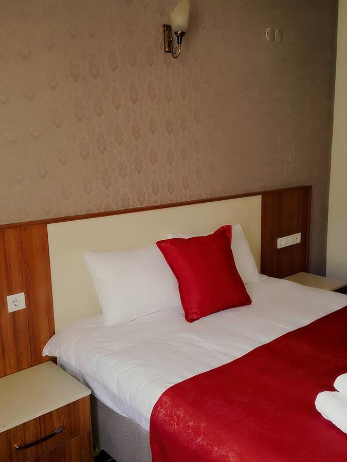 Deniz Hotel Yenifoca Luaran gambar