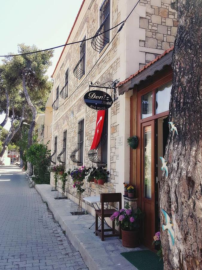 Deniz Hotel Yenifoca Luaran gambar
